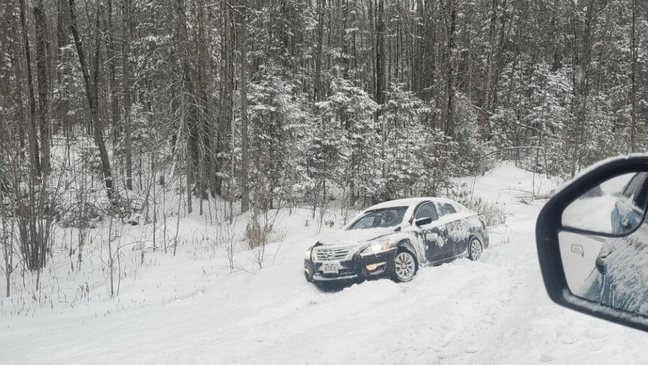 "Over 60 Crashes Reported as Maine Faces Messy Weather"