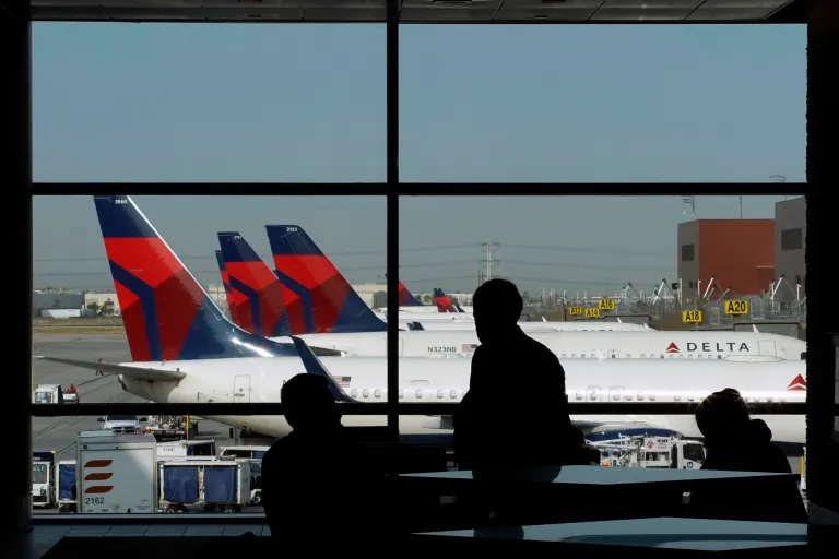 FAA Investigates After Delta Passengers Report Bleeding Ears and Noses During Flight