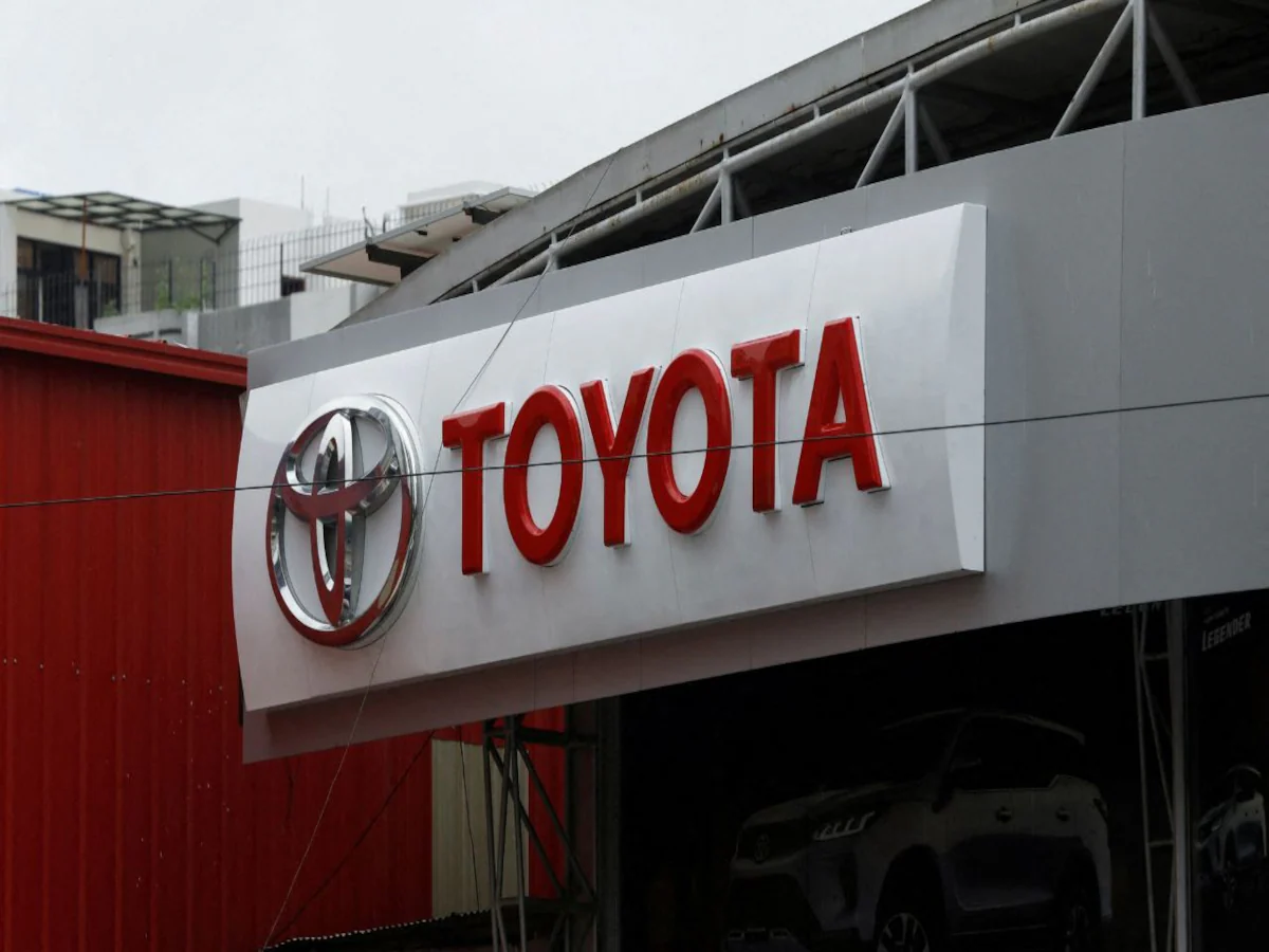 Toyota Announces EV and Battery Push Amid Profit Surge