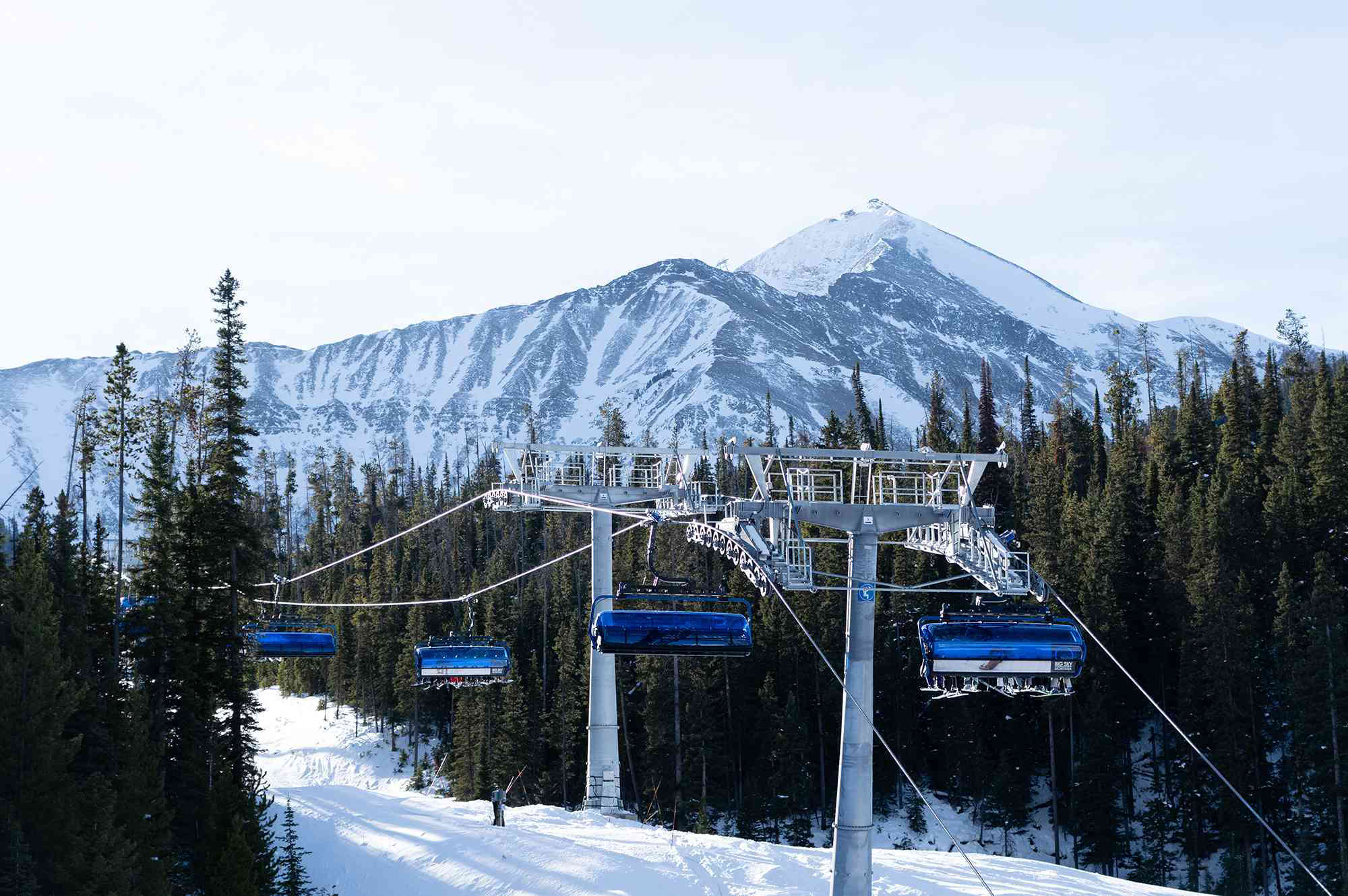 Tree Falls on Major Chairlift at Popular New York Ski Resort