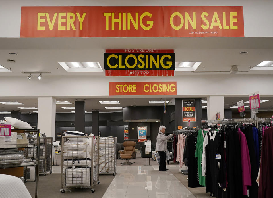 Shocking Retail Closures: Full List of Stores Closing in 2025, Including Macy’s & Walgreens