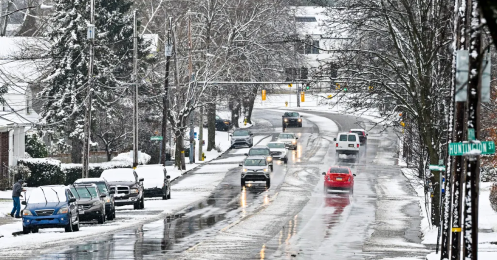 Illinois, Wisconsin Schools Closed on February 18 Due to Extreme Cold Weather