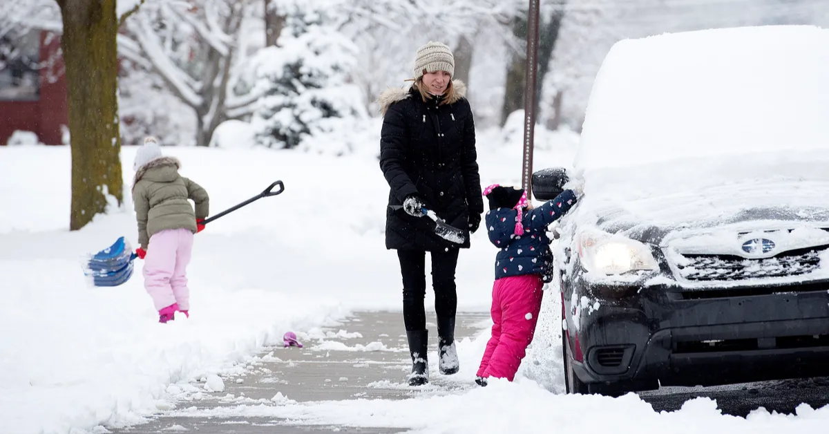 NJ Weather Update: Brief Snow Showers Thursday, Then Temperatures Soar!