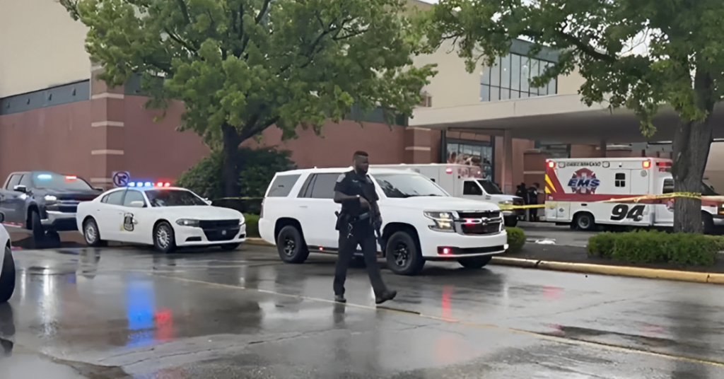 Three Dead, Two Injured in Indiana Mall Shooting; Suspected Gunman Killed