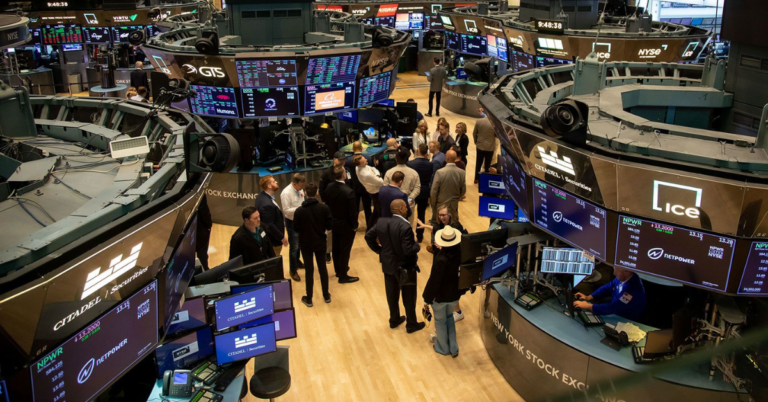 Stock Market Reacts to Federal Reserve's Interest Rate Hike