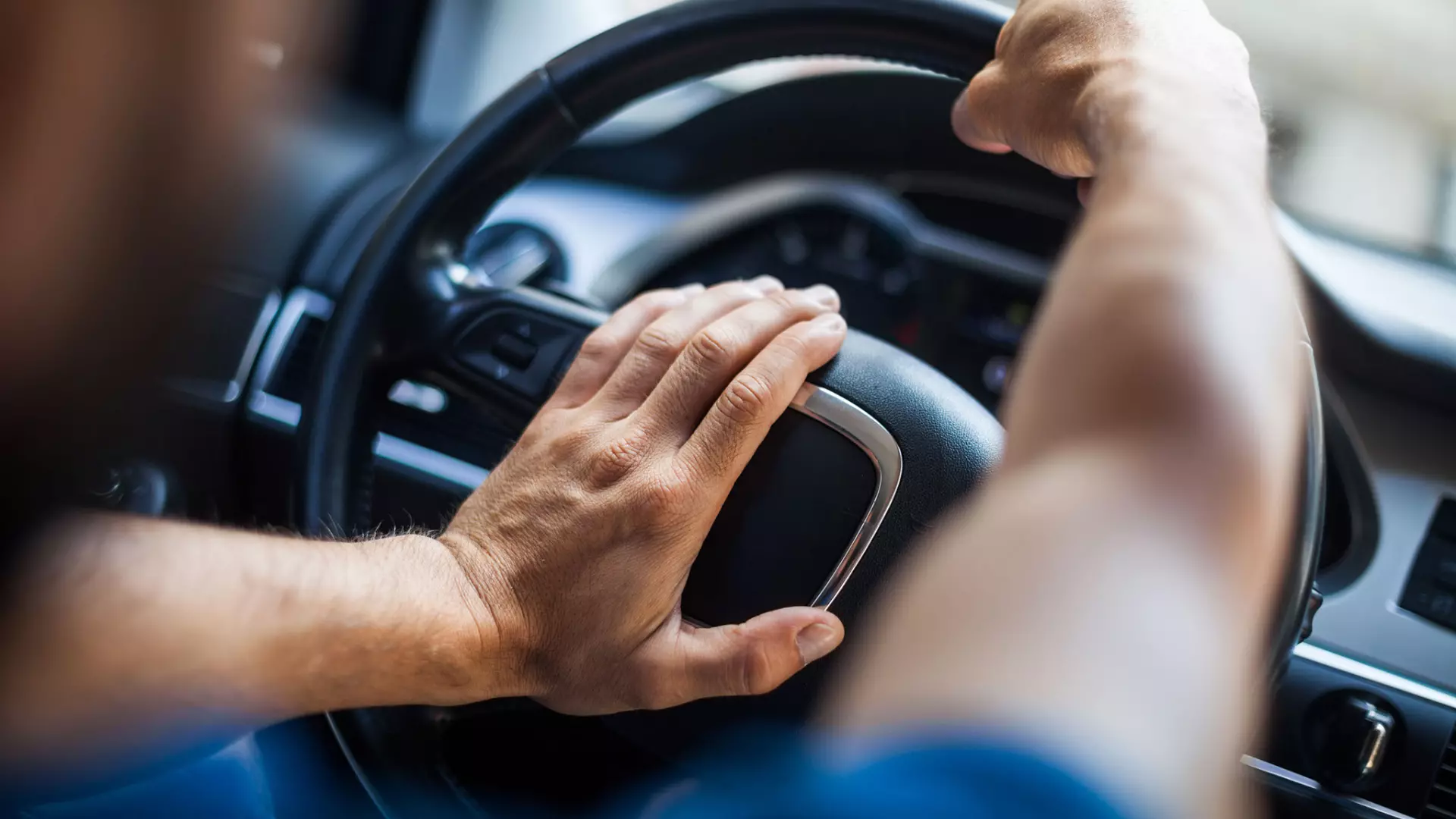 Is Honking Your Car Horn Illegal in New Jersey?