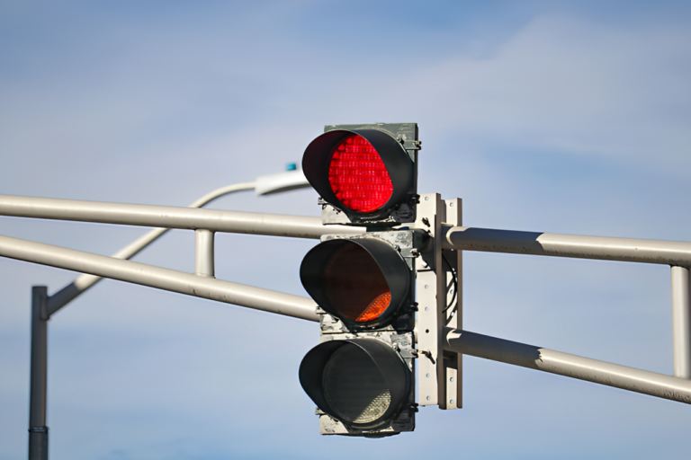 Wyoming Driver Alert: Right Turn at Red Light Explained After Latest Update