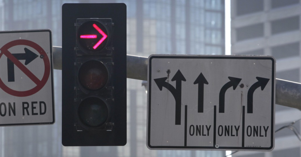 Wyoming Right Turn on Red Update: Avoid Fines by Knowing the New Rules