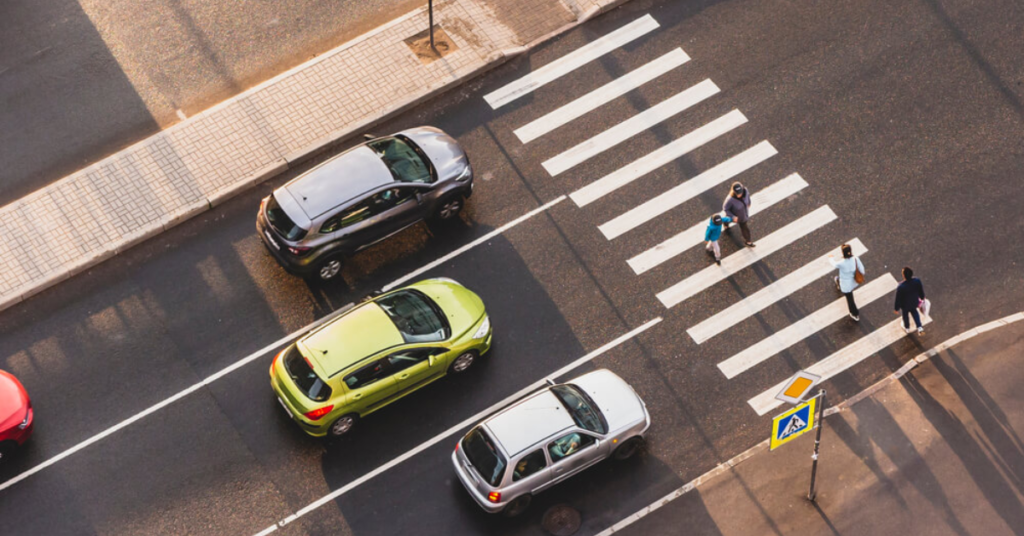 Texas’s New Right Turn Law: Avoid Fines & Stay Safe on the Road