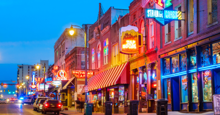 Secluded Neighborhoods in Tennessee Designed for People Who Prefer Stars Over Streetlights