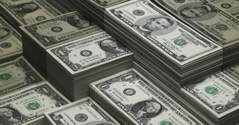 Fascinating History Behind US Currency – From Colonial Coins to Digital Dollars