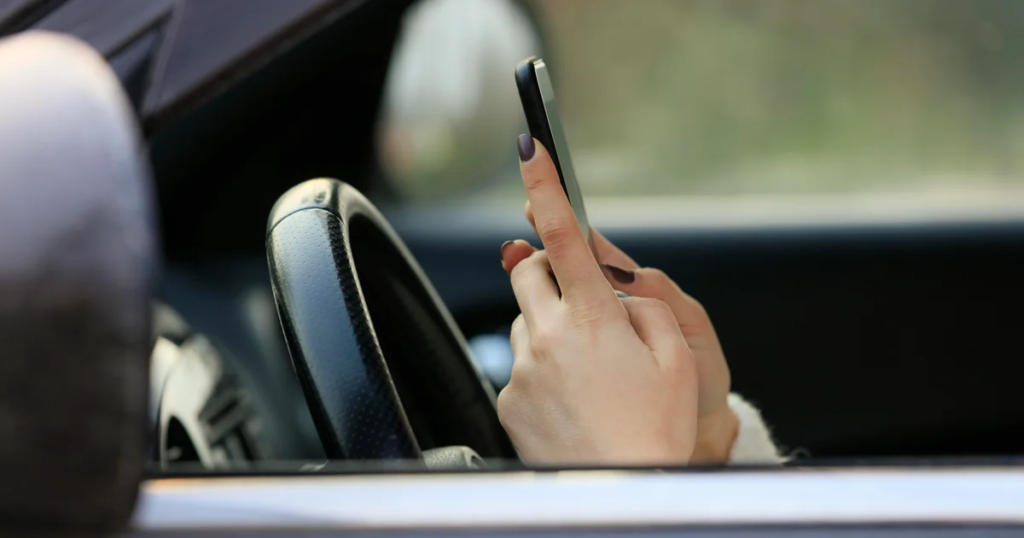 Pennsylvania New Law Aims to Cut Distracted Driving with Hand-Held Phone Ban from June 5