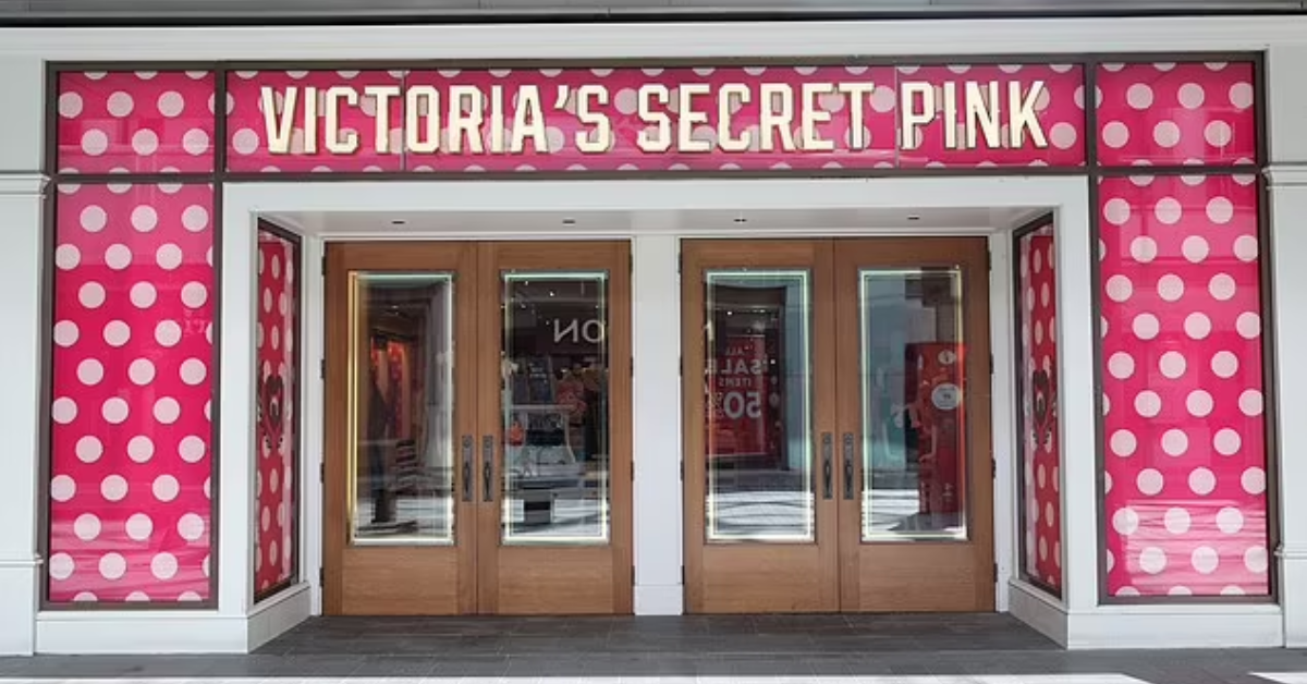 Global Retail Giant Halts All Online Orders After Major Cyberattack Crashes Website!