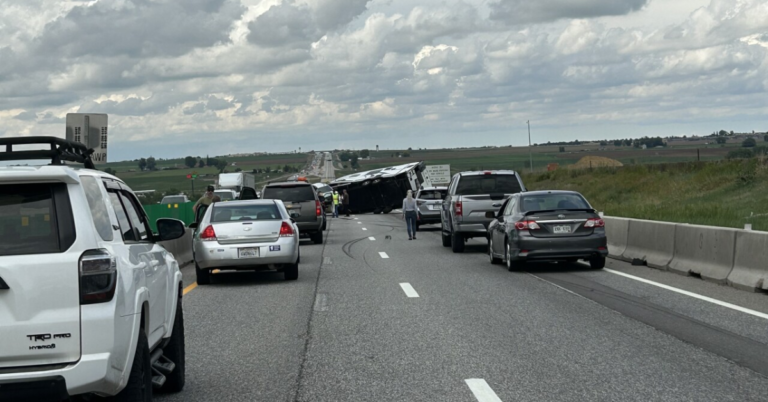 Traffic Restored on I-25 Northbound Near Mead Following Early Morning Truck Crash!