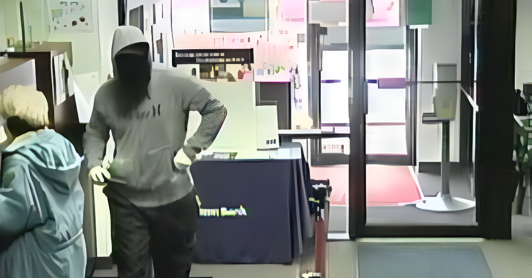 Boston’s Paroled ‘South Side Bandit’ Now Under Suspicion for Connecticut Bank Robbery!
