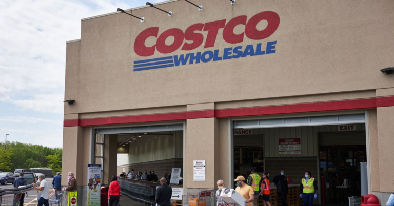 Costco Employee Sounds Alarm Over New Early Store Hours: 'Absolute Nightmare